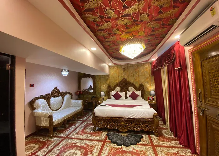 Hotel 97 Inn- Andheri Versova Mumbai