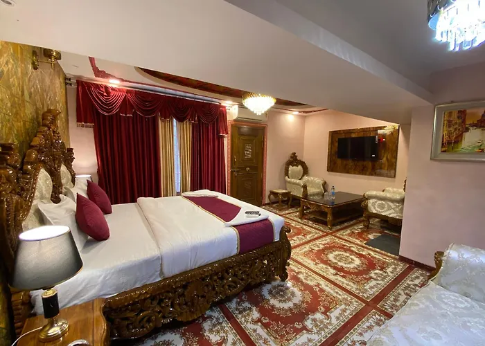 Hotel 97 Inn- Andheri Versova Mumbai